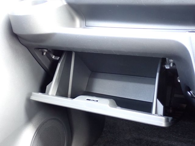 DAIHATSU MIRA E:S 2023 Image 31