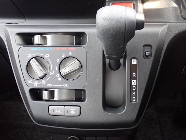 DAIHATSU MIRA E:S 2023 Image 31