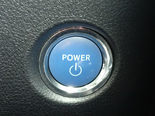 TOYOTA ALPHARD HYBRID 4WD 2018 Image 31