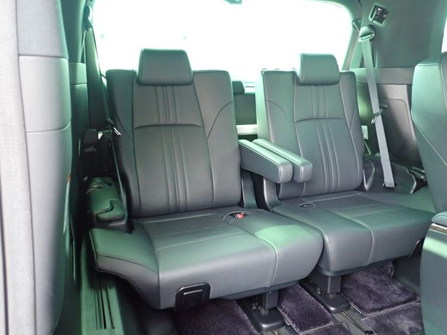 TOYOTA ALPHARD HYBRID 4WD 2018 Image 31