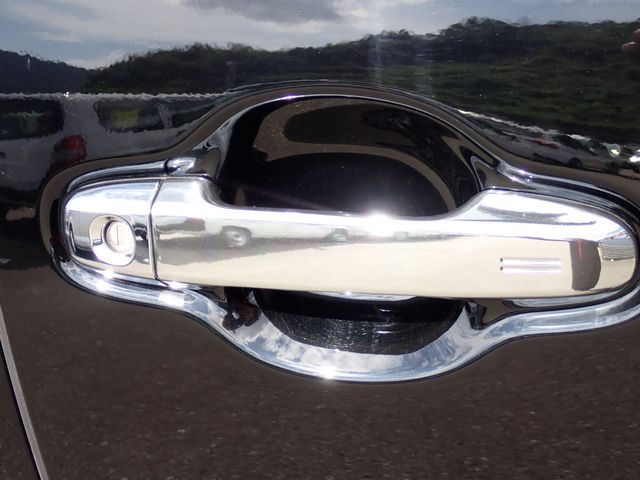 TOYOTA ALPHARD HYBRID 4WD 2018 Image 31