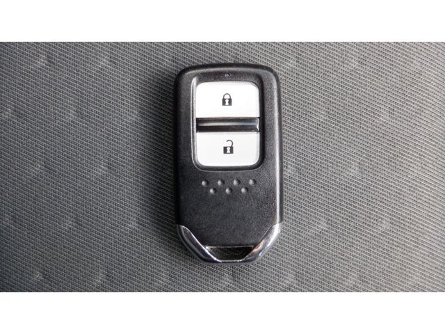 HONDA FIT E:HEV 2020 Image 31