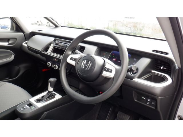 HONDA FIT E:HEV 2020 Image 31