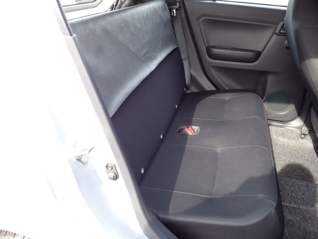 DAIHATSU MIRA E:S 2023 Image 31