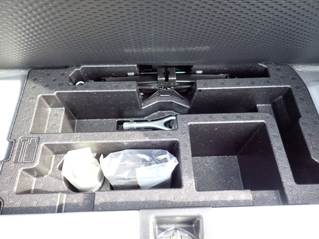 DAIHATSU MIRA E:S 2023 Image 31