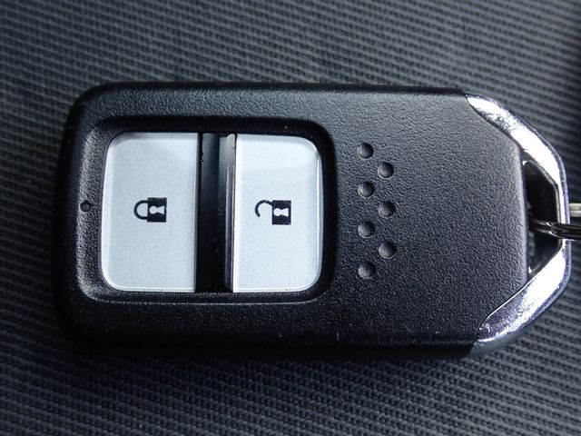 HONDA FIT E:HEV 4WD 2020 Image 31