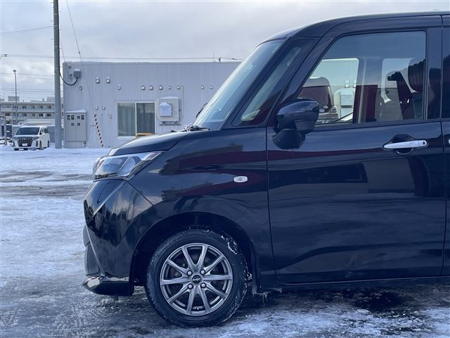 TOYOTA TANK 4WD 2017 Image 31