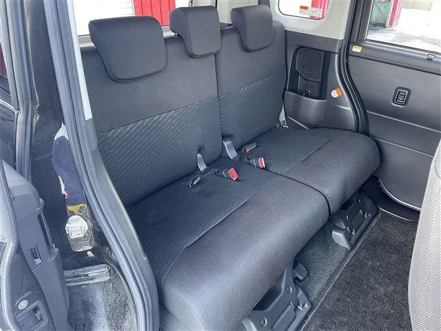 TOYOTA TANK 4WD 2017 Image 31