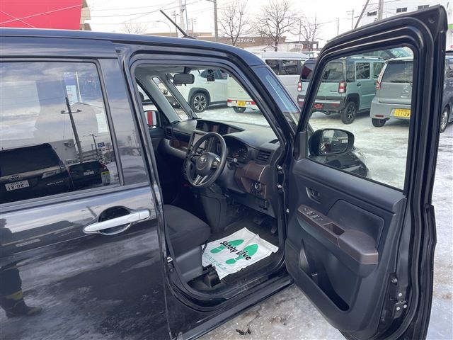 TOYOTA TANK 4WD 2017 Image 31