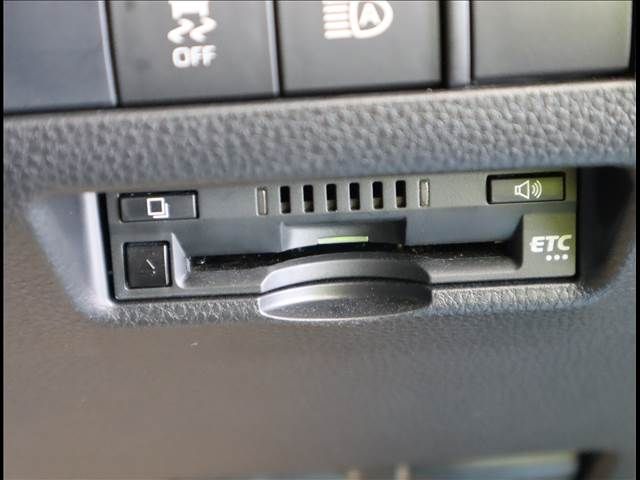 TOYOTA HARRIER 2WD 2020 Image 31