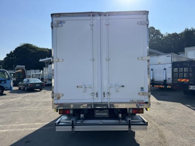 HINO DUTRO 2020 Image 31