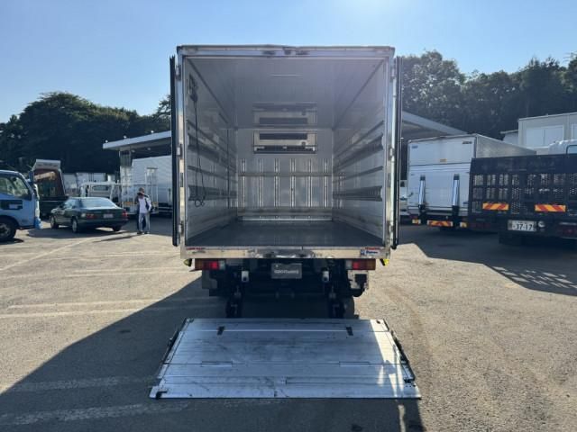 HINO DUTRO 2020 Image 31