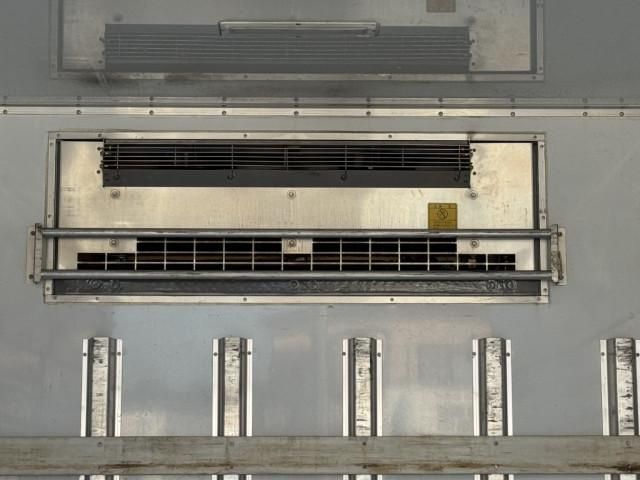 HINO DUTRO 2020 Image 31