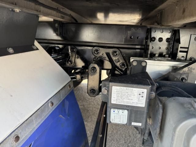 HINO DUTRO 2020 Image 31