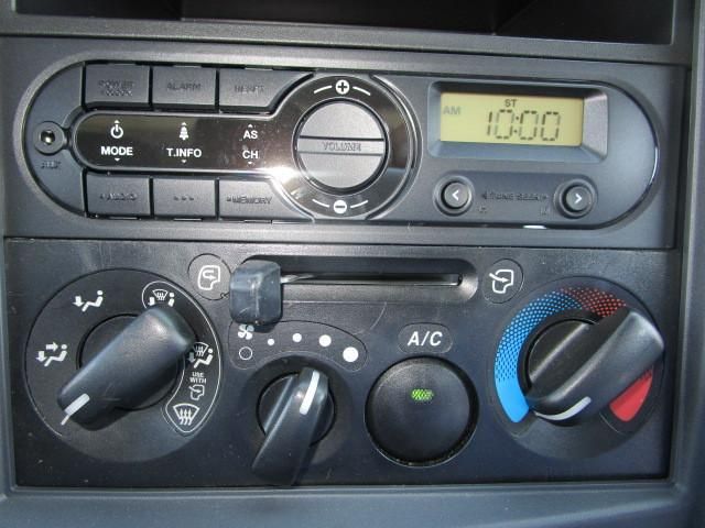 ISUZU ELF 2014 Image 31