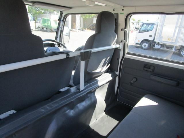 ISUZU ELF 2014 Image 31