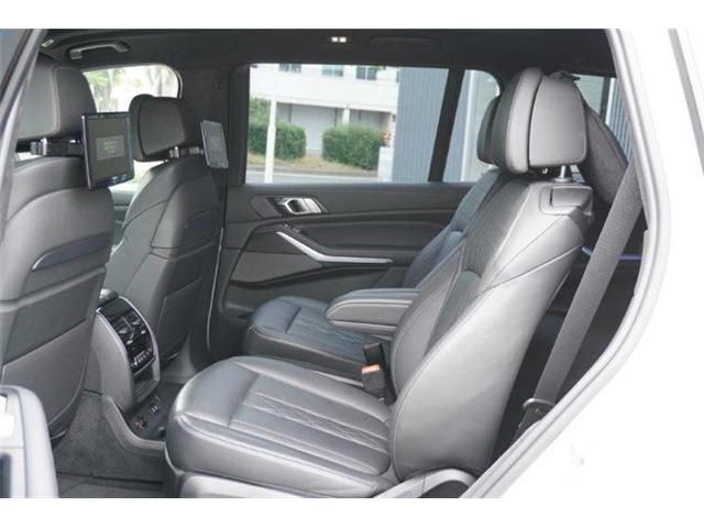 BMW X7 2020 Image 31