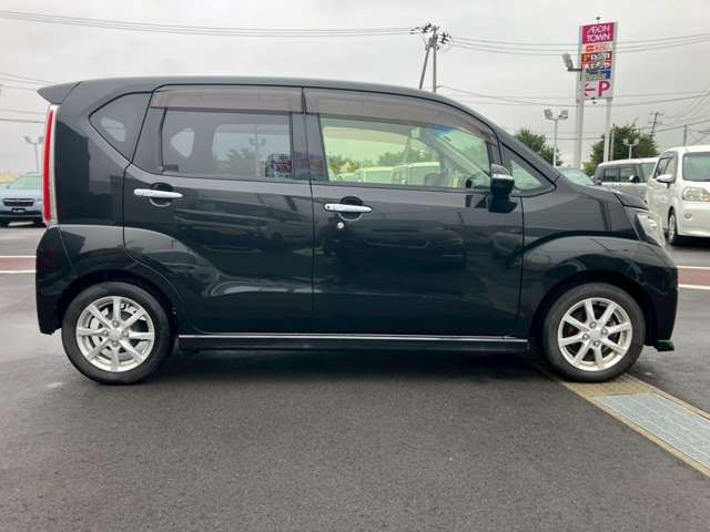 DAIHATSU MOVE CUSTOM 2015 Image 31