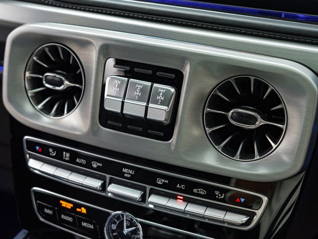 MERCEDES BENZ G CLAS 2021 Image 31