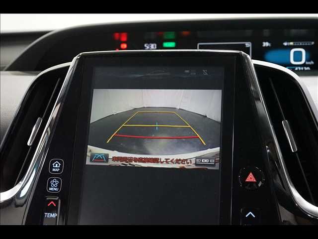 TOYOTA PRIUS PHV 2018 Image 31