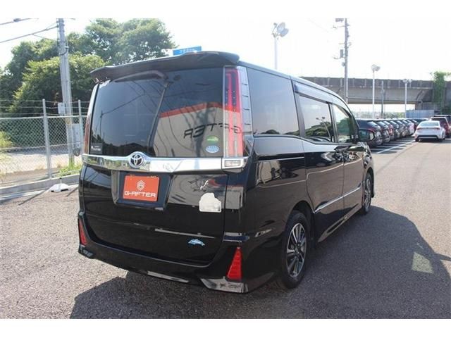 TOYOTA NOAH 2017 Image 31