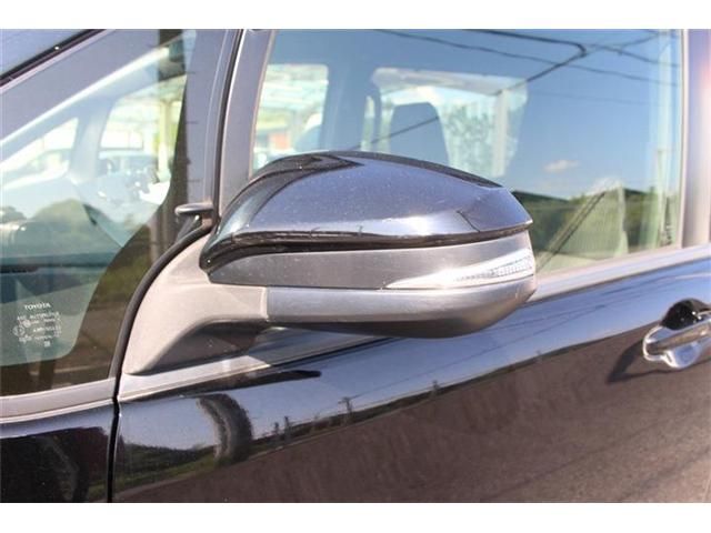 TOYOTA NOAH 2017 Image 31