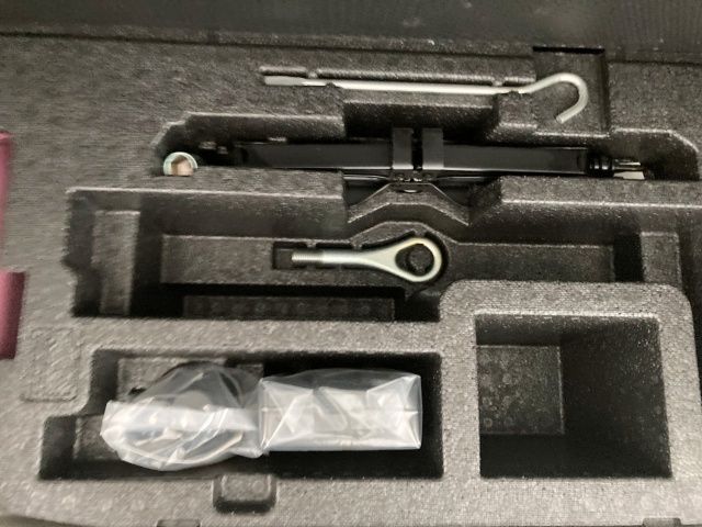 DAIHATSU TANTO 2015 Image 31