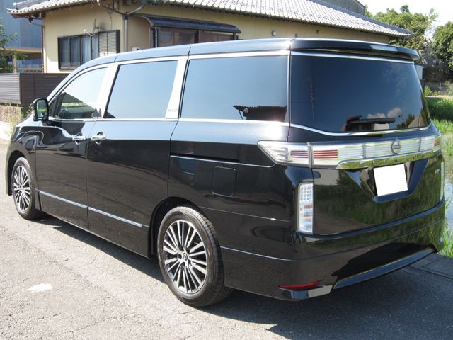 NISSAN ELGRAND 2023 Image 31