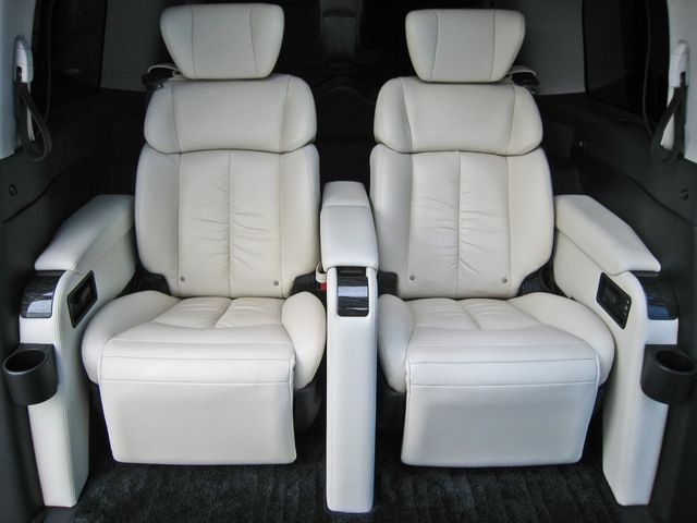 NISSAN ELGRAND 2023 Image 31