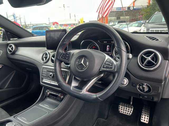MERCEDES BENZ CLA CL 2018 Image 31