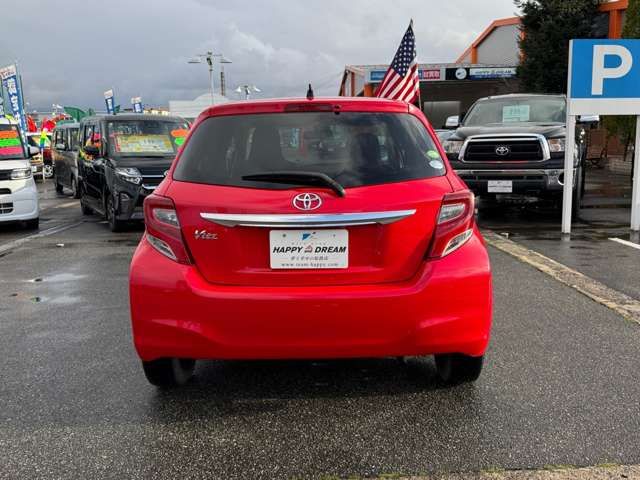 TOYOTA VITZ 2014 Image 31