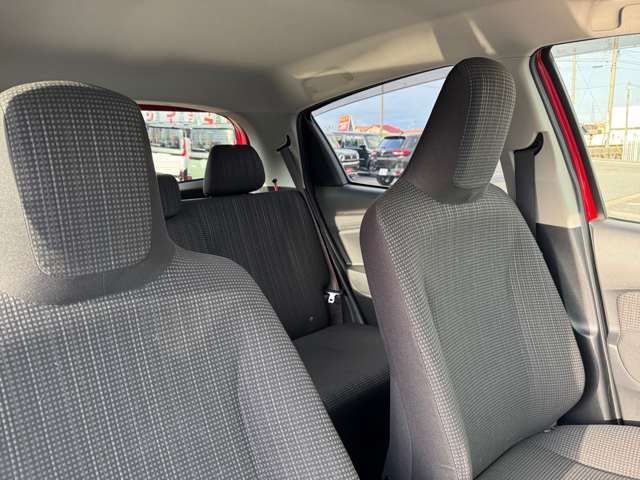 TOYOTA VITZ 2014 Image 31