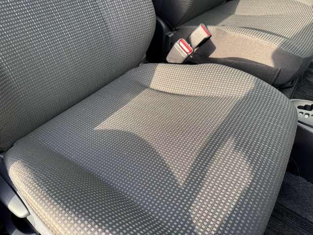 TOYOTA VITZ 2014 Image 31