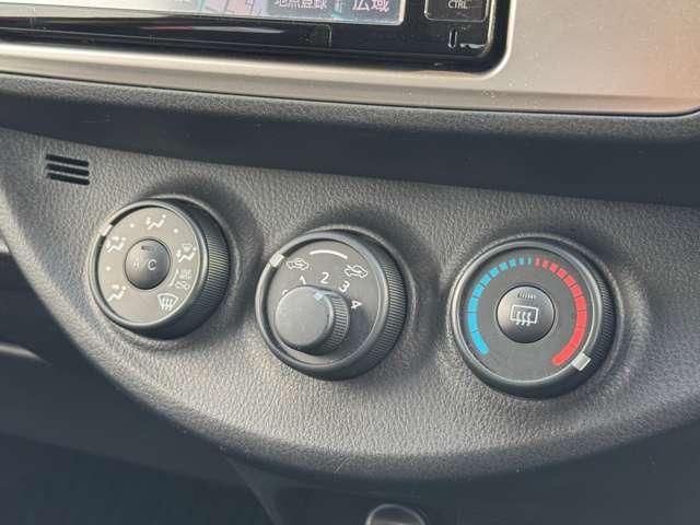 TOYOTA VITZ 2014 Image 31