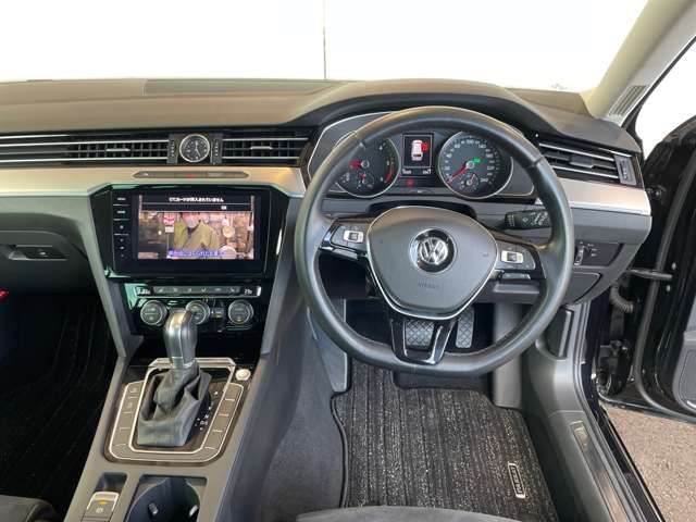 VOLKSWAGEN PASSAT VA 2020 Image 31