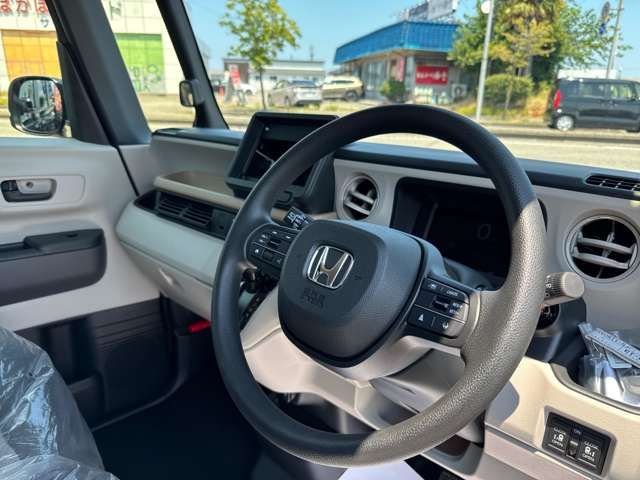 HONDA N BOX 2025 Image 31