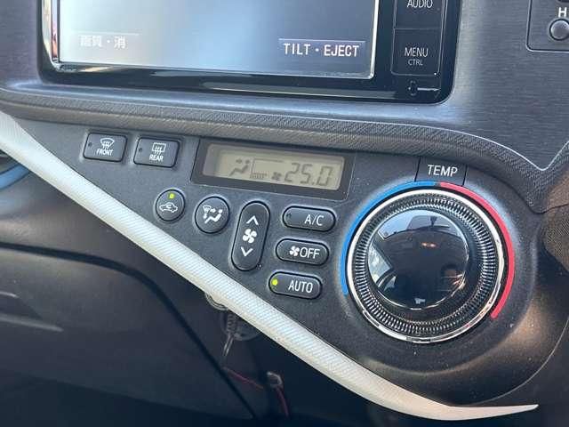 TOYOTA AQUA 2014 Image 31