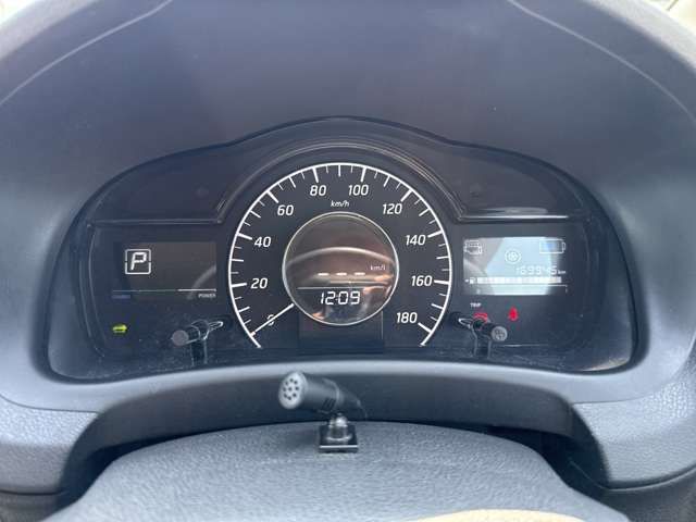 NISSAN NOTE 4WD 2018 Image 31