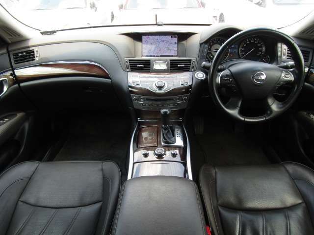 NISSAN CIMA HYBRID 2017 Image 31