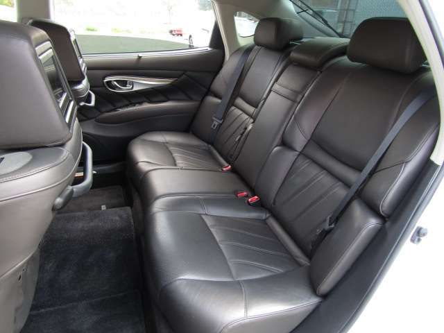 NISSAN CIMA HYBRID 2017 Image 31