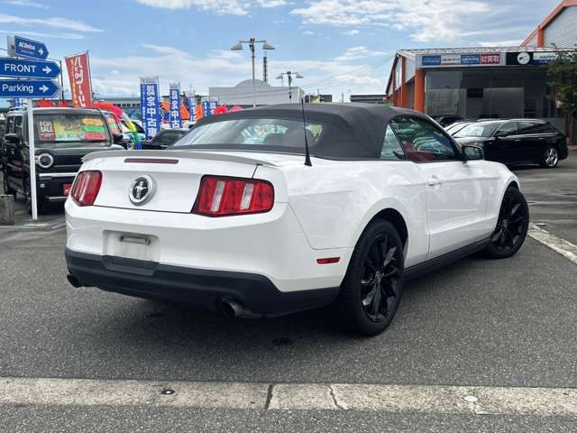 FORD MUSTANG OPEN 2012 Image 31