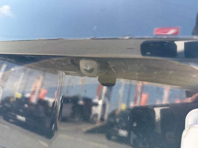 TOYOTA PRIUS ALPHA 2012 Image 31