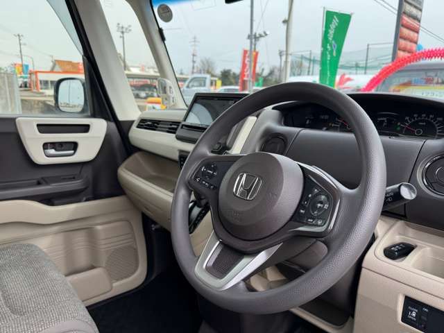 HONDA N BOX 2018 Image 31