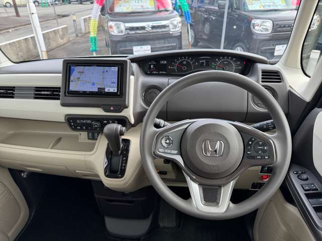 HONDA N BOX 2018 Image 31