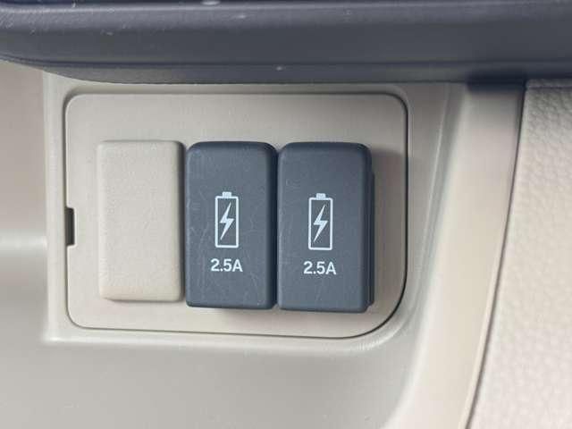 HONDA N BOX 2018 Image 31