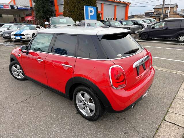 BMW MINI COOPER 5DOO 2018 Image 31