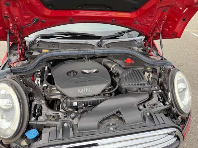 BMW MINI COOPER 5DOO 2018 Image 31