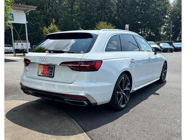 AUDI A4 AVANT 2021 Image 31