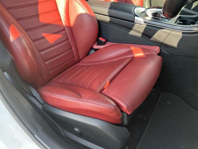 MERCEDES BENZ C CLAS 2015 Image 31