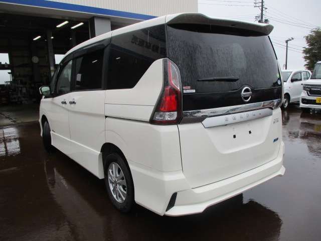 NISSAN SERENA  WG 4WD 2016 Image 31